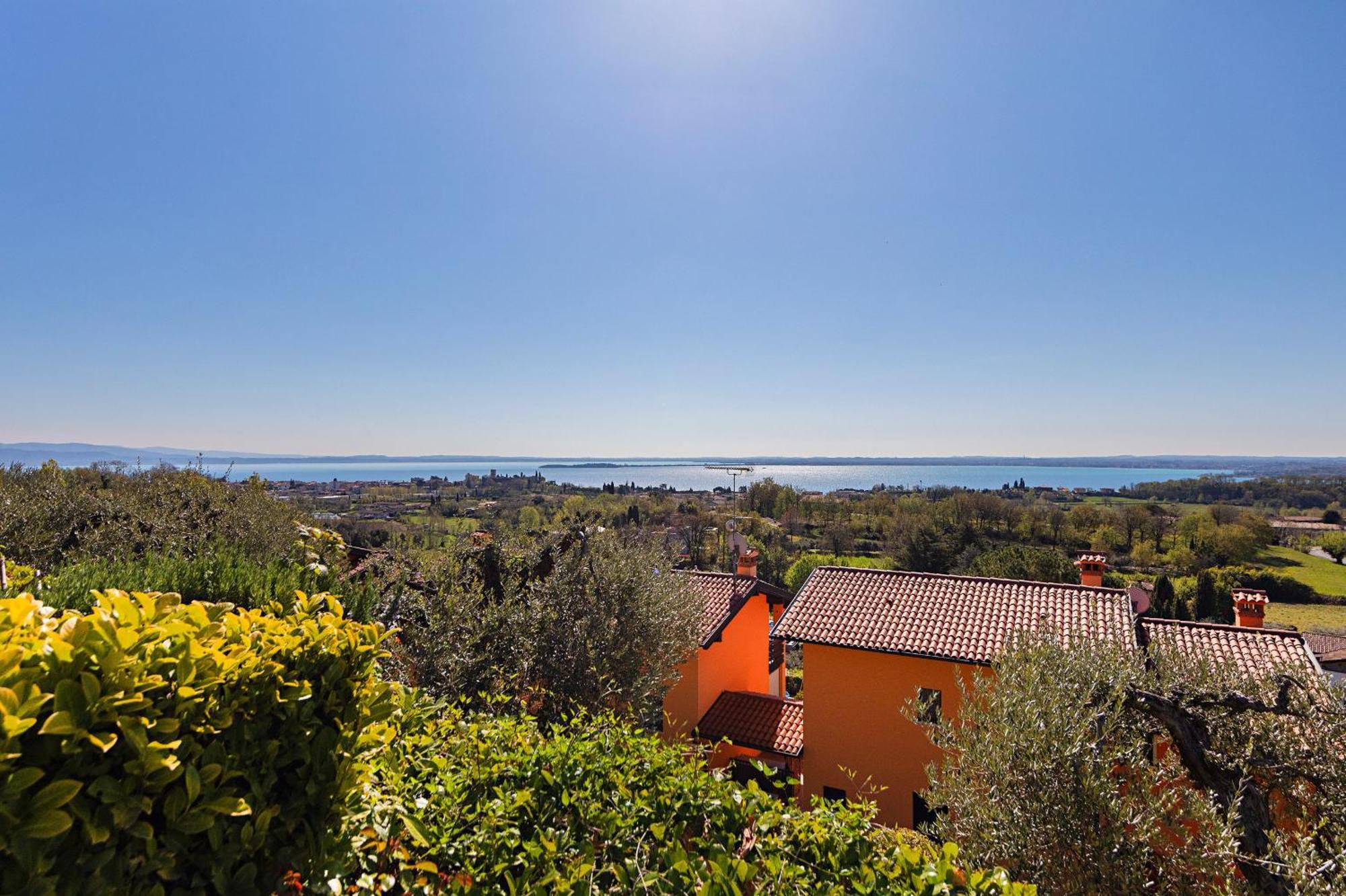 Residence Giardino 3 By Wonderful Italy Soiano Del Lago Bagian luar foto