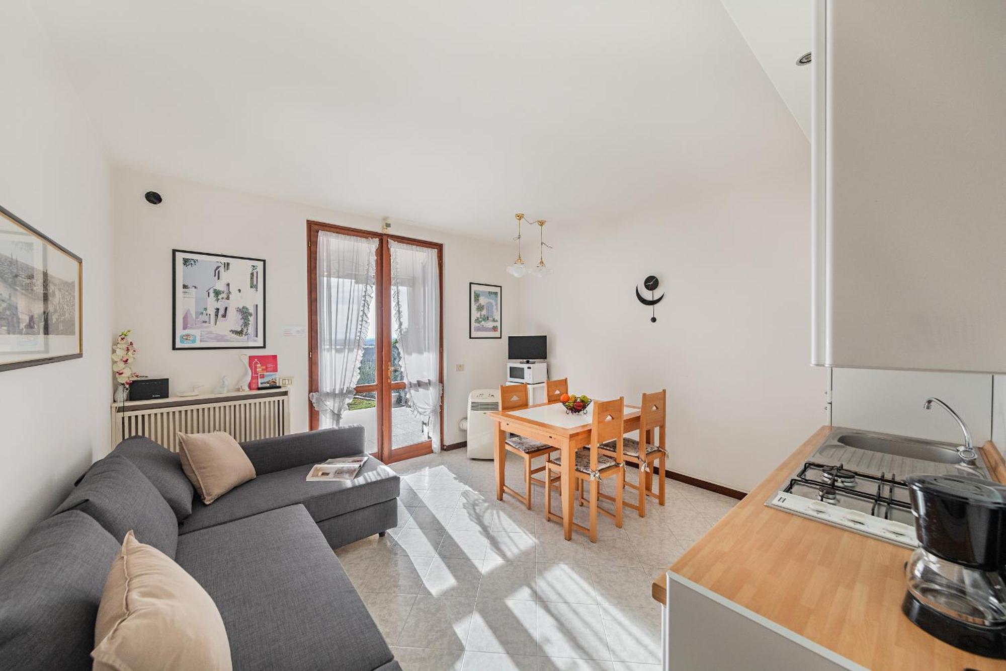 Residence Giardino 3 By Wonderful Italy Soiano Del Lago Bagian luar foto