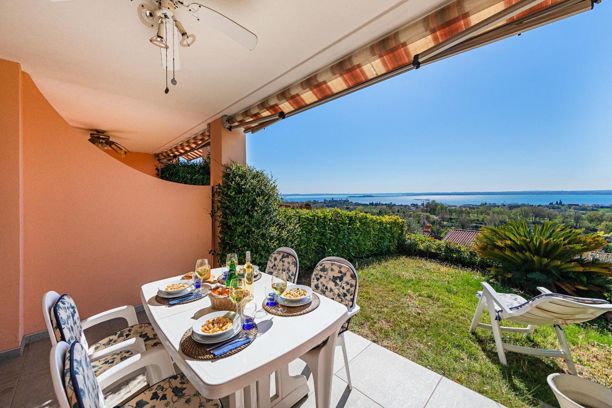 Residence Giardino 3 By Wonderful Italy Soiano Del Lago Bagian luar foto